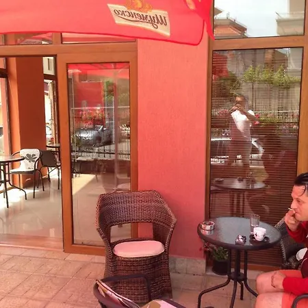 Konukevi Niki Sveti Vlas